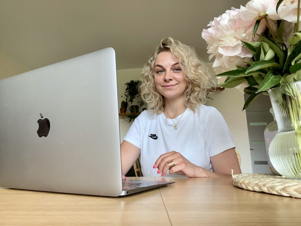 Praca z emocjami, sesja online, uwalnianie emocji, emocje, schematy, programy, zdrowie psychiczne, stres